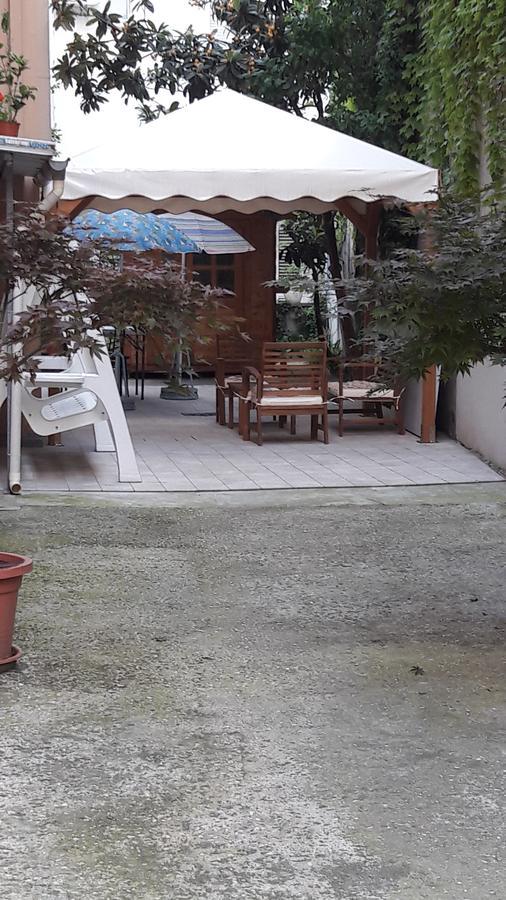 Albergo Larenzia كاتوليكا المظهر الخارجي الصورة
